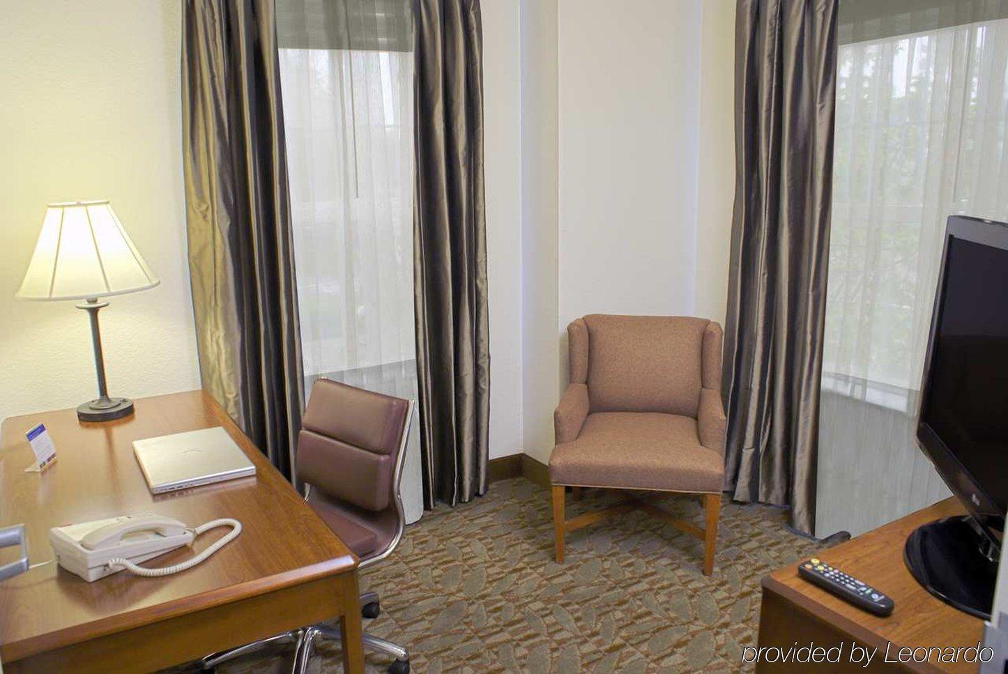 Homewood Suites By Hilton Newark Fremont Room photo